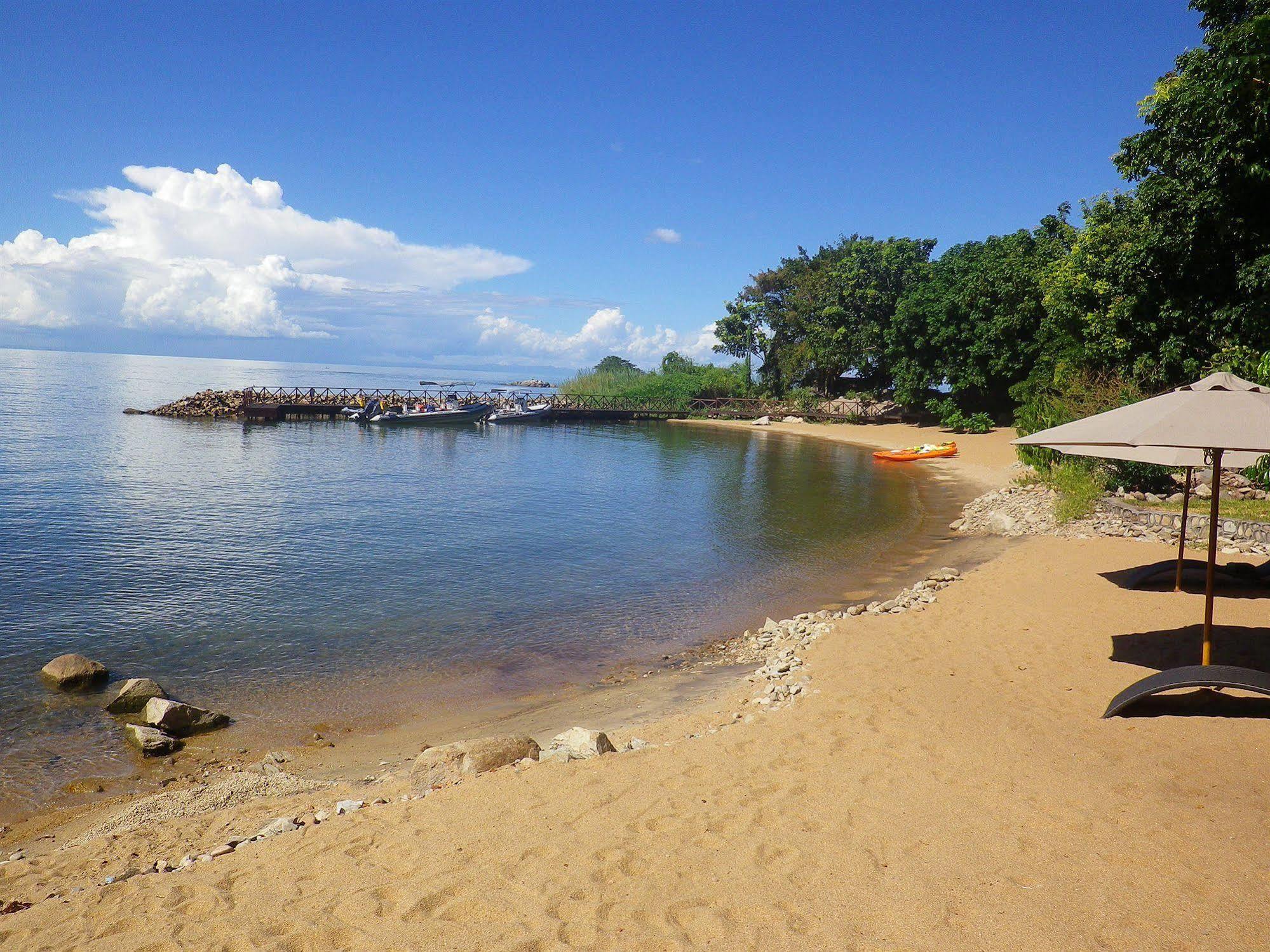 Blue Zebra Island Lodge Senga Buitenkant foto